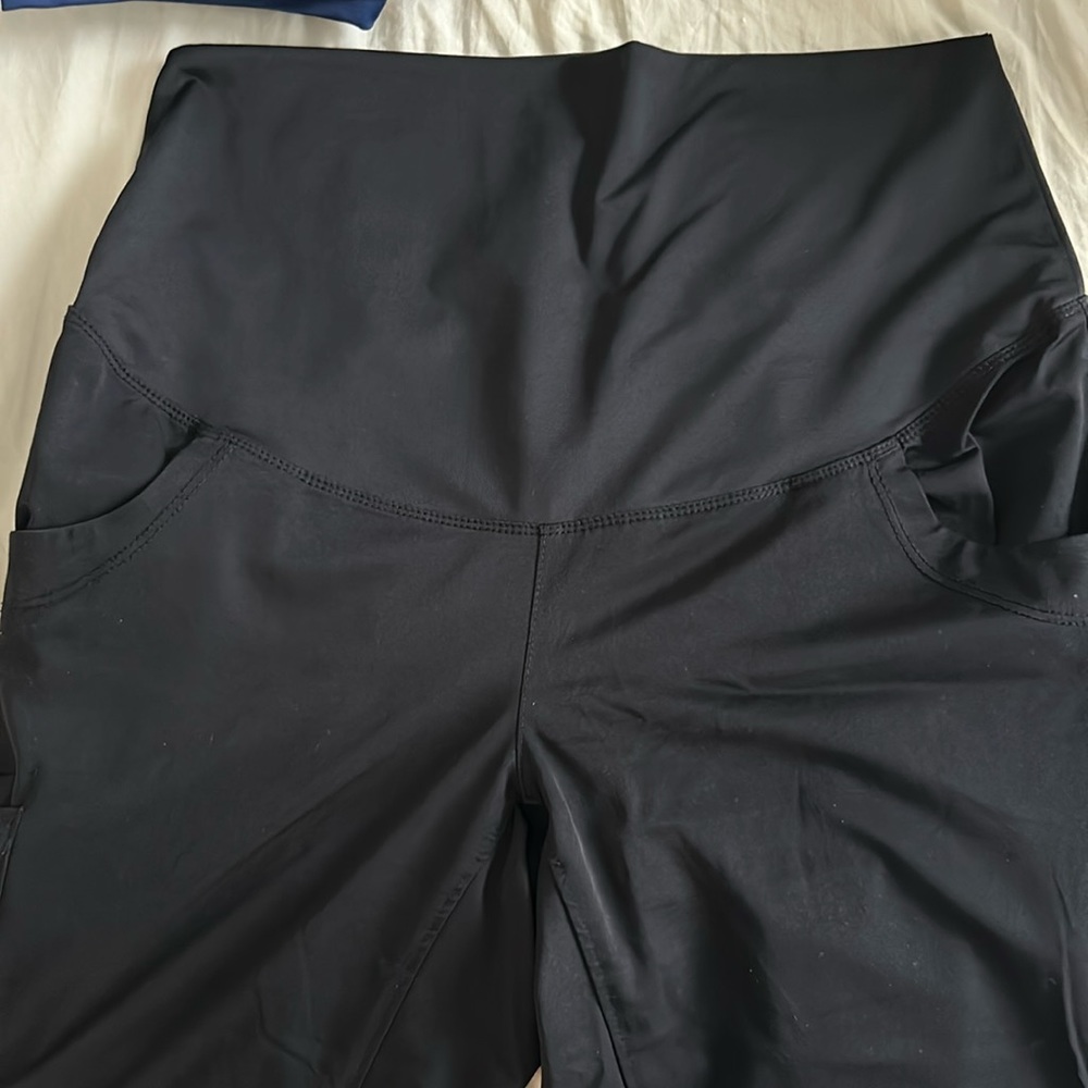 Maternity scrub pants black